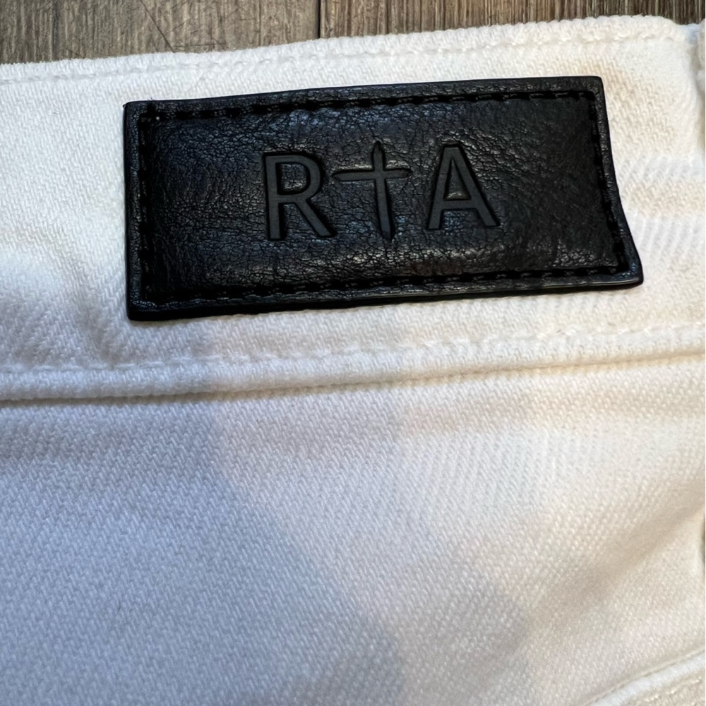 RTA Jeans Dexter Belted Boyfriend High Rise Straight Leg Pants White Denim Y2K M - Picture 13 of 15
